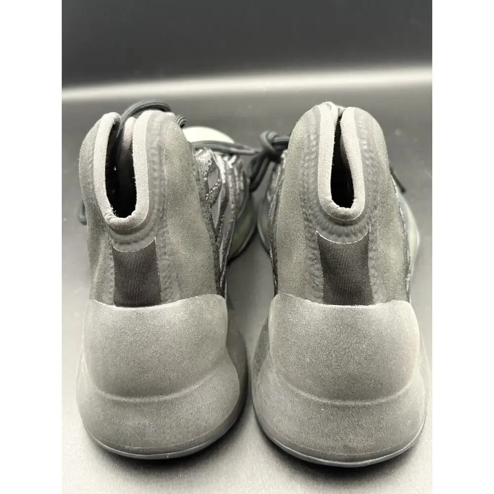 Adidas Yeezy QNTM Onyx Pre Owned Size 9 No Box